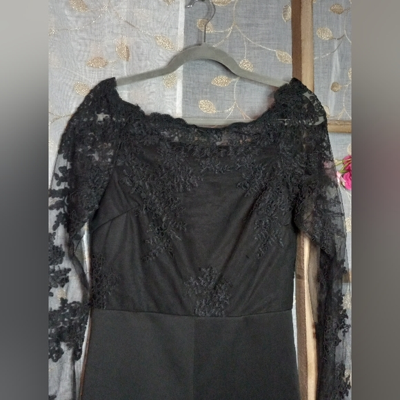 Beautiful Black Special Occasion Jumper w Lace details- medium - Picture 2 of 6
